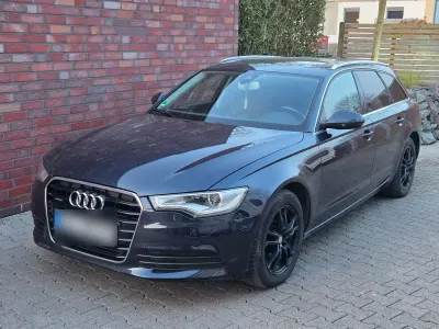 Gebraucht Audi A6 Comfort 245 PS (180 kW) 2011 Blau Kombi