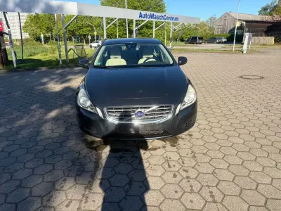 Brugt Volvo S60 163 HK (119 kW) 2012 Grå Sedan