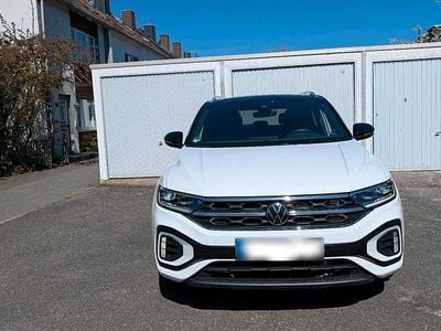 Gebraucht VW T-Roc R-line 150 PS (110 kW) 2023 Weiß SUV