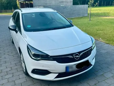 Gebraucht Opel Astra Business Edition 145 PS (106 kW) 2021 Weiß Kombi