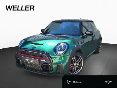 Gebraucht Mini John Cooper Works 231 PS (169 kW) 2021 British racing green (dunkelgrün) Kleinwagen