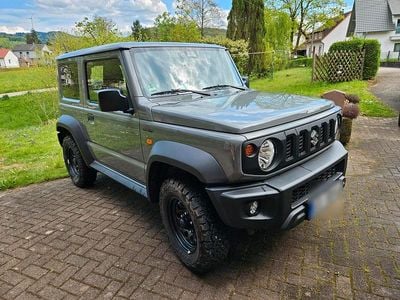 Usata Suzuki Jimny Comfort 102 CV (75 kW) 2023 Grigio SUV