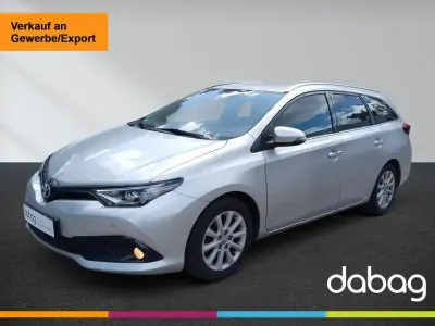Gebraucht Toyota Auris Touring Sports Team 116 PS (85 kW) 2018 Silber Kombi