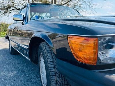 Gebraucht Mercedes SL380 163 PS (119 kW) 1980 Schwarz Cabrio