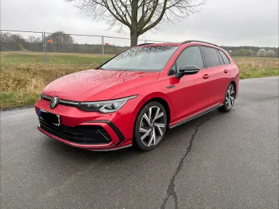 Gebraucht VW Golf VIII R-line 150 PS (110 kW) 2021 Rot Kombi