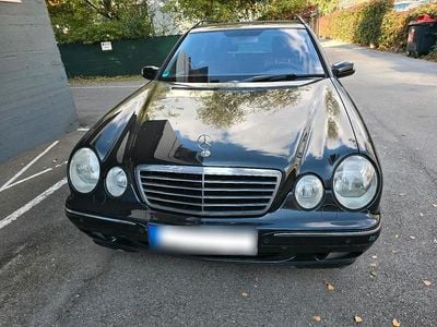 Gebraucht Mercedes E320 236 PS (173 kW) 2002 Schwarz Kombi