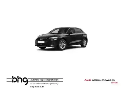 Gebraucht Audi A3 Ambiente 150 PS (110 kW) 2023 Schwarz Limousine
