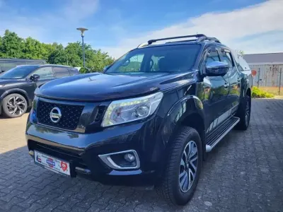 Gebraucht Nissan Navara Tekna 190 PS (139 kW) 2016 Schwarz Pickup