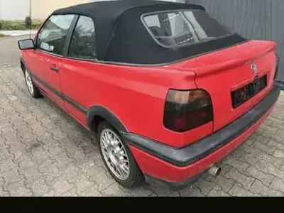 Używany VW Golf Karmann 90 KM (66 kW) 1994 Kabriolet
