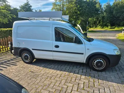 Gebraucht Opel Combo 75 PS (55 kW) 2008 Weiß Van / Kleinbus