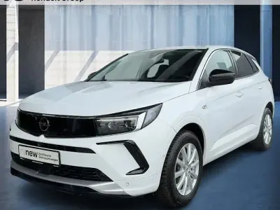 Gebraucht Opel Grandland X Elegance 131 PS (96 kW) 2023 Weiß SUV