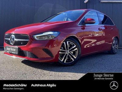 Rot Gebraucht 2023 Mercedes 200 Progressive Limousine | 31.790 € (Etwas zu teuer)