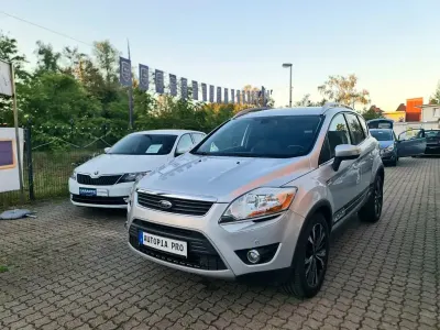 Gebraucht Ford Kuga Champions Edition 140 PS (102 kW) 2012 Braun SUV