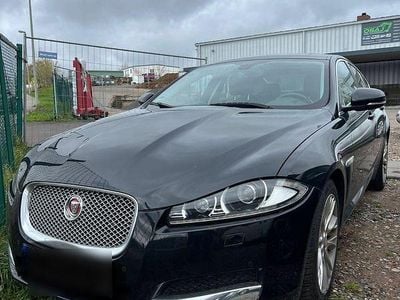 Gebraucht Jaguar XF 241 PS (177 kW) 2015 Schwarz Limousine