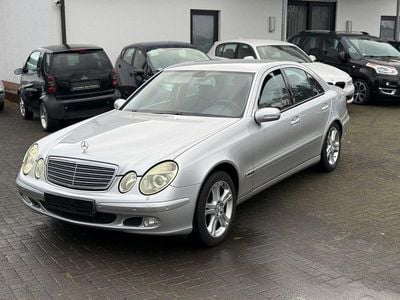 Gebraucht Mercedes E200 Classic 163 PS (119 kW) 2004 Silber Limousine