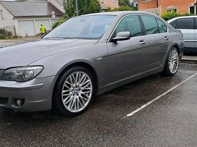 BMW 730