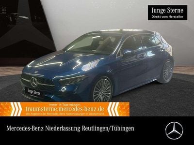 Blau Gebraucht 2024 Mercedes A250 Advanced Plus Limousine | 35.990 € (Fairer Preis)