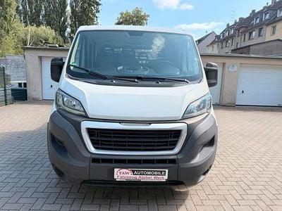 Gebraucht Peugeot Boxer 131 PS (96 kW) 2018 Lack weiss banquise/deckende l Van