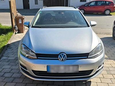 Second-hand VW Golf VII 110 CP (80 kW) 2015 Argintiu Break