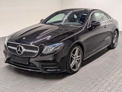 Gebraucht Mercedes E400 AMG line 333 PS (244 kW) 2018 Obsidianschwarzmet. Coupé