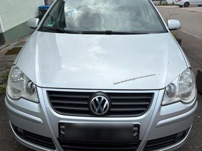 VW Polo