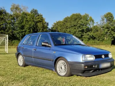 Gebraucht VW Golf III 60 PS (44 kW) 1992 Blau Kleinwagen