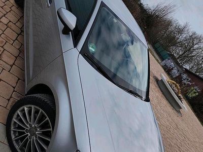 Gebraucht Audi A3 Attraction 110 PS (80 kW) 2015 Silber Coupé