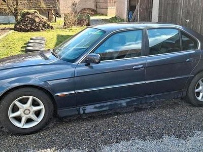 Gebraucht BMW 740 286 PS (210 kW) 1994 Grau Limousine