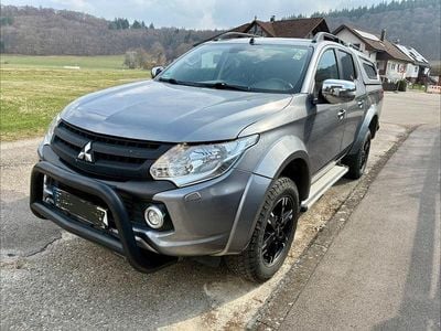 Gebraucht Mitsubishi L200 181 PS (133 kW) 2017 Silber Pickup