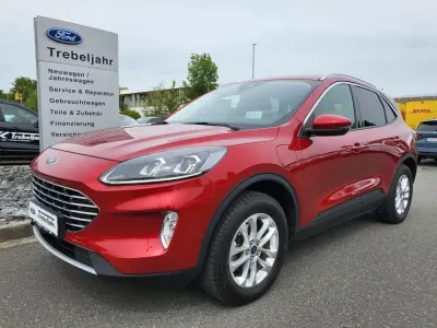 Gebraucht Ford Kuga Titanium 225 PS (165 kW) 2022 Rot SUV