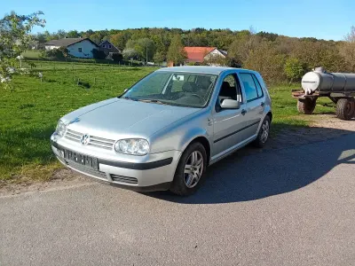 Gebraucht VW Golf IV Edition 75 PS (55 kW) 2001 Silber Limousine