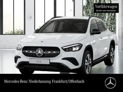 Gebraucht Mercedes GLA180 Progressive 136 PS (100 kW) 2026 Weiß SUV