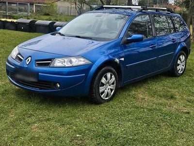 Second-hand Renault Mégane GrandTour 102 CP (75 kW) 2009 Albastru Break