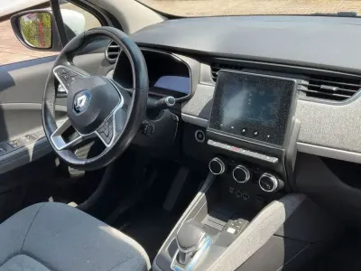 Gebraucht Renault Zoe Experience 50 kW (69 PS) 2020 Weiß Kleinwagen