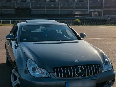 Brugt Mercedes CLS320 224 HK (164 kW) 2006 Grå Sedan