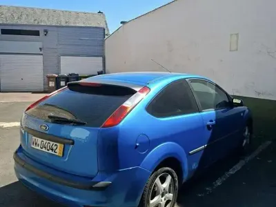 Gebraucht Ford Focus Ghia 116 PS (85 kW) 2005 Limousine