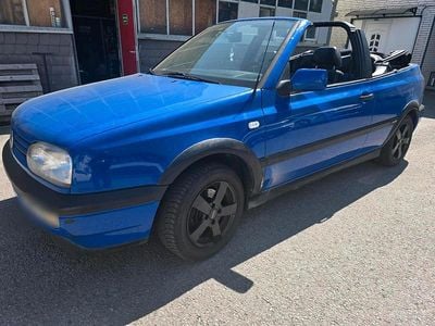 Gebraucht VW Golf Cabriolet Conceptline 102 PS (75 kW) 1996 Blau Cabrio