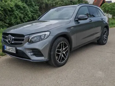 Gebraucht Mercedes GLC250 AMG 204 PS (150 kW) 2019 Grau SUV