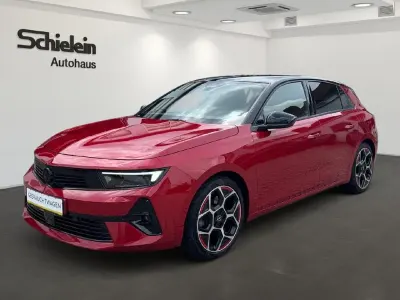 Gebraucht Opel Astra GS Line 181 PS (133 kW) 2022 Chili rot/kardio rot Kleinwagen