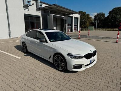 BMW M550
