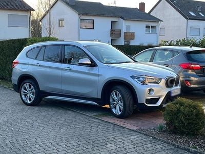 Gebraucht BMW X1 190 PS (139 kW) 2019 Silber SUV