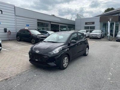 Gebraucht Hyundai i10 67 PS (49 kW) 2024 Schwarz Kleinwagen