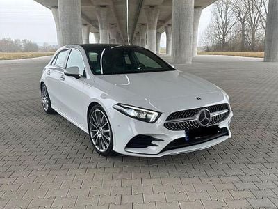 Weiß Gebraucht 2019 Mercedes A180 AMG Limousine | 25.250 € (Fairer Preis)
