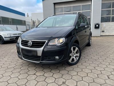 gebraucht VW Touran Cross 2. Hd Scheckh AHK Klimaaut. 8-fach