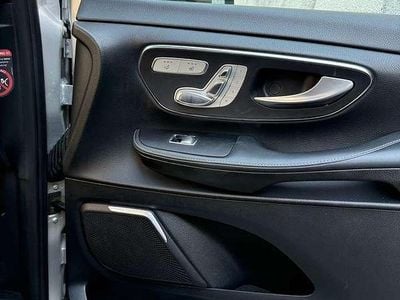 Mercedes V250