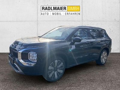 Neu Mitsubishi Outlander Top 136 PS (100 kW) 2026 Kristall schwarz SUV