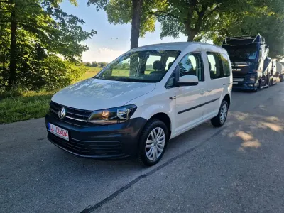 Gebraucht VW Caddy 122 PS (89 kW) 2017 Weiß Van / Kleinbus