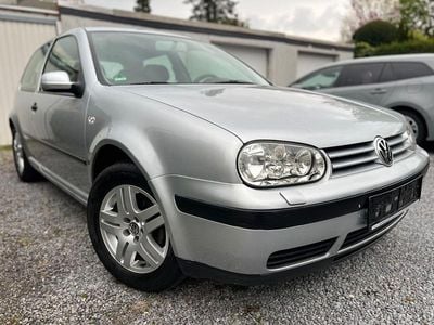 Usata VW Golf IV Edition 102 CV (75 kW) 2002 Argento Berlina