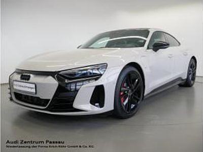 Gebraucht Audi e-tron GT quattro Sport 439 kW (598 PS) 2024 Beige Limousine