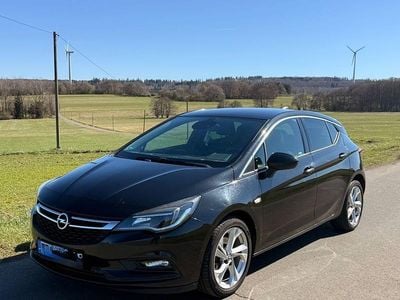 Gebraucht Opel Astra Dynamic 110 PS (80 kW) 2016 Schwarz Limousine